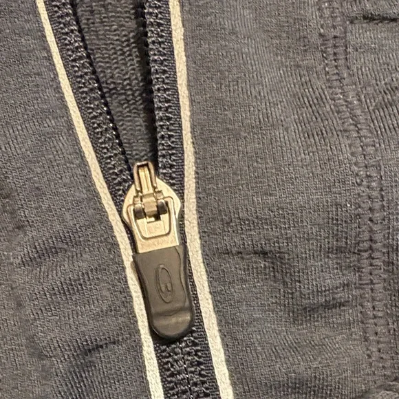 Men's Icebreaker charcoal and Turqoise Hoodie Sweater - Picture 3 of 9